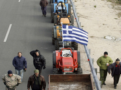 Έκκληση και από τους βιομήχανους να ανοίξουν τα μπλόκα
