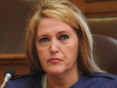 Και νέα «καρφιά» από την Τσακάλου