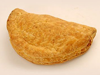 Μαζί με τα λεφτά έκλεψε και… τυρόπιτα!