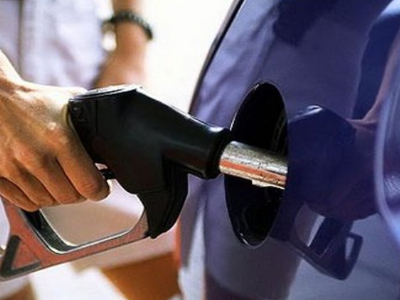 Παίρνουν «φωτιά» οι αντλίες της βενζίνης