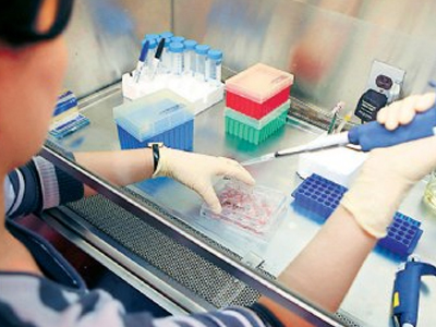 Πρόστιμα σε μαιευτήρια για την “κομπίνα” με τα βλαστοκύτταρα