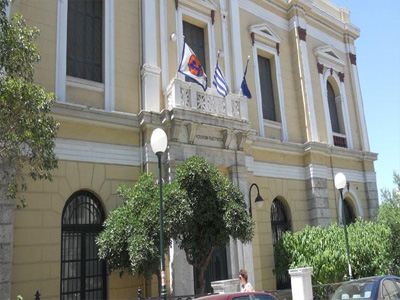 Λογοτεχνικές συναντήσεις στη Δημοτική Βιβλιοθήκη Πειραιά Λογοτεχνικές συναντήσεις στη Δημοτική Βιβλιοθήκη Πειραιά