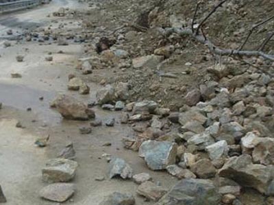 Σοβαρές κατολισθήσεις σε Ηλεία και Αχαΐα