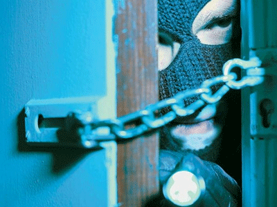 Πάτρα: Εξαρθρώθηκε σπείρα που είχε «ρημάξει» δεκάδες σπίτια