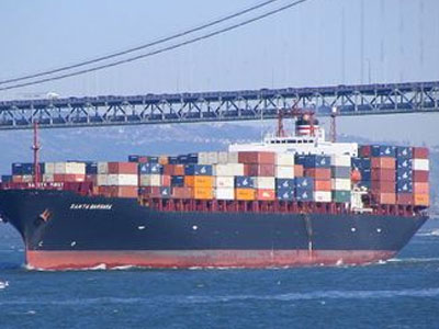 ΗΠΑ: Αύξηση 7,7% στο εμπορικό έλλειμμα