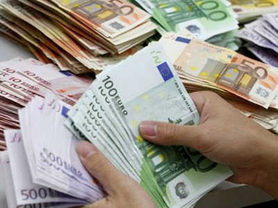 Ιταλία: Και το 2014 κλειστές οι κάνουλες από τις τράπεζες για τις επιχειρήσεις