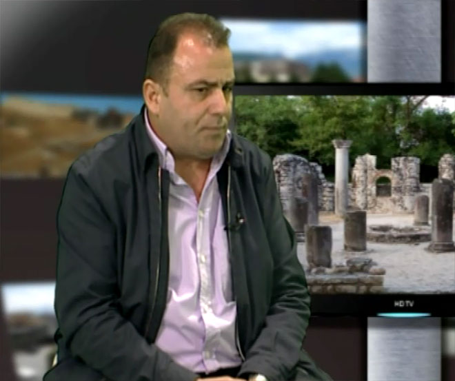 Αndrian Xhemali επιχειρηματίας