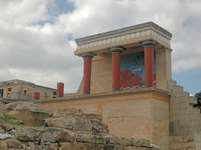 «Μινωικός πολιτισμός, αιωνόβια δένδρα και πολλή, πολλή φύση»