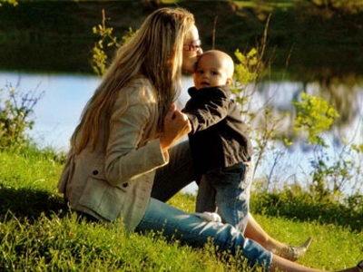 Πιο υγιή ψυχικά τα παιδιά μεγαλύτερων μανάδων