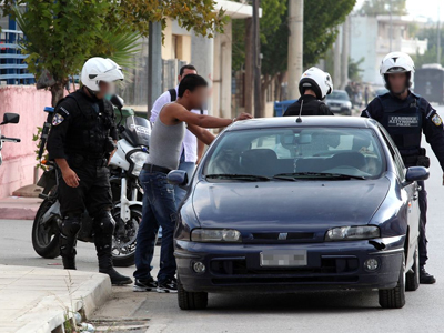 Μεγάλη αστυνομική επιχείρηση στο Ζεφύρι Μεγάλη αστυνομική επιχείρηση στο Ζεφύρι