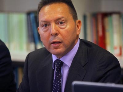 Την παραίτηση Στουρνάρα ζητά ο ΣΥΡΙΖΑ