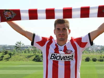 Δεν το βάζει κάτω ο Μαυρίας