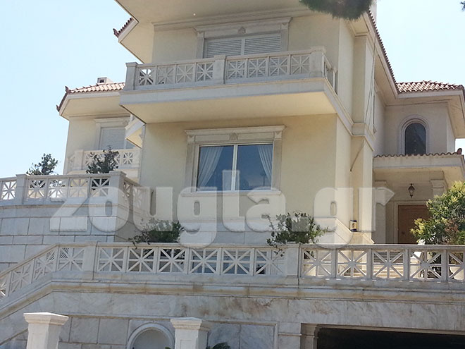 Η βίλα ανήκε στον αποβιώσαντα εφοπλιστή Ν. Σταματιάδη