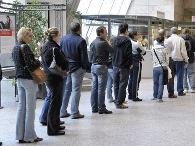 Λιγότεροι άνεργοι στη Γερμανία