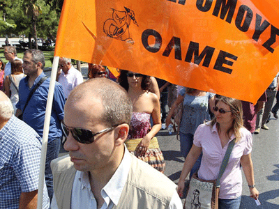 Συγκέντρωση της ΟΛΜΕ κατά των απολύσεων