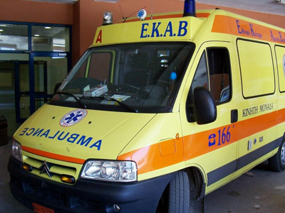 Κεφαλλονιά:  17χρονος έπεσε από δέντρο και σκοτώθηκε