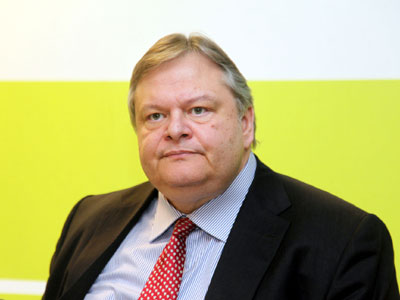 Βενιζέλος: Ευχαριστούμε θερμά τον επικοντιστή Κώστα Φιλιππίδη