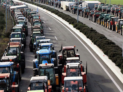 Μαζική συμμετοχή στο αυριανό συλλαλητήριο στο μπλόκο της Νίκαιας από τους αγρότες Μαζική συμμετοχή στο αυριανό συλλαλητήριο στο μπλόκο της Νίκαιας από τους αγρότες