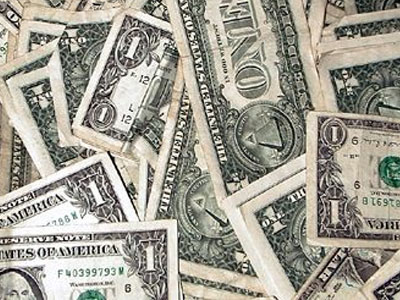 Στο 2,6% αναθεωρήθηκε η ανάπτυξη στις ΗΠΑ