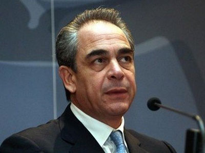 «Να μπει τάξη στο τεράστιο και σπάταλο κράτος»