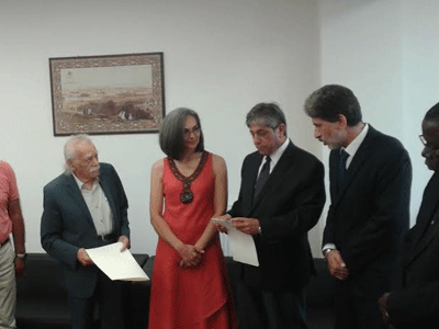 Μνημόσυνο στην παλαιστινιακή πρεσβεία για τα θύματα της Γάζας