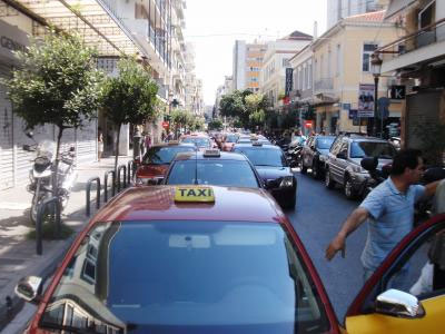 Πάτρα: Πορεία οδηγών ταξί