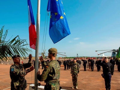 Ο Ευρωπαϊκός Στρατός προσγειώθηκε στο Bangui
