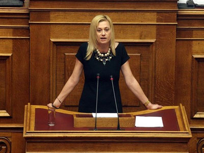 Ραχήλ Μακρή: Ο Σαμαράς νομίζει ότι αιφνιδίασε