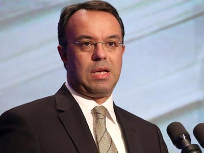 Τα αποτελέσματα του προϋπολογισμού παρουσιάζει ο Σταϊκούρας