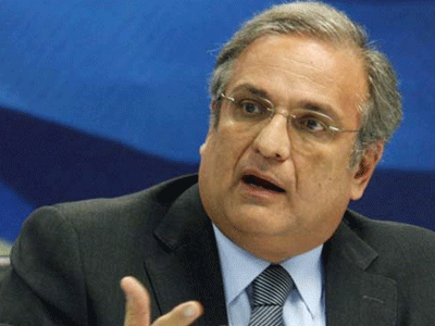 Ο πρώην υπουργός Οικονομίας Ι. Παπαθανασίου εξελέγη πρόεδρος των ΕΛΠΕ