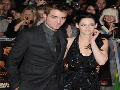 Η Kristen Stewart «φορτώθηκε» στον Robert Pattinson