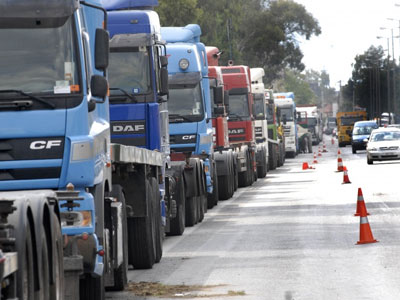 Προς αναστολή των κινητοποιήσεων οι αυτοκινητιστές