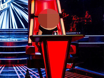 Η κριτής του «The Voice» είναι κοντή! Έφτιαξαν την καρέκλα στα μέτρα της