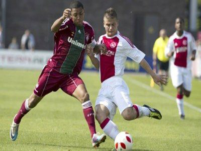 «Κλεισμένος» ο Λάζιτς