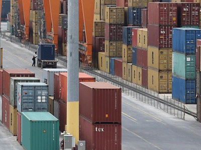 Μειώθηκαν οι εξαγωγές το 2013 – Για πρώτη φορά από το 2010