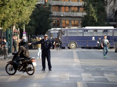 Απαγορεύονται οι συγκεντρώσεις στο κέντρο της Αθήνας Απαγορεύονται οι συγκεντρώσεις στο κέντρο της Αθήνας