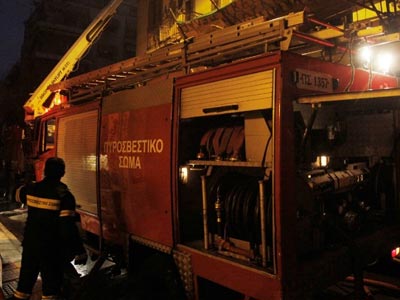 Φωτιά σε Ι.Χ. στον Άγιο Παντελεήμονα