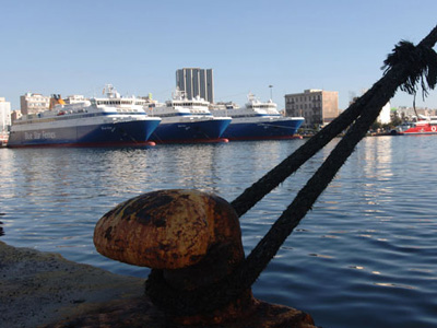 Στάση εργασίας τη Δευτέρα στα λιμάνια