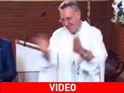 Ιερέας ξεσαλώνει μέσα στην Εκκλησία