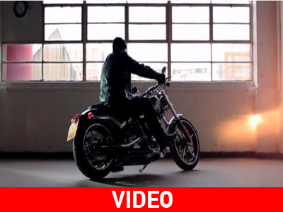 Κάλαντα από μία Harley