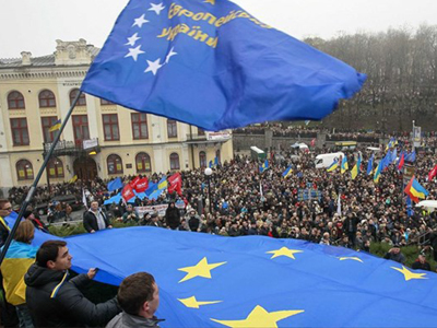 Ουκρανία: Η αντιπολίτευση θέλει να δείξει τη δύναμή της