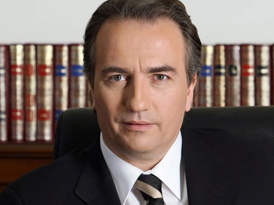 Ο Καλαφάτης κάλεσε σε τηλεμαχία τον Μπουτάρη