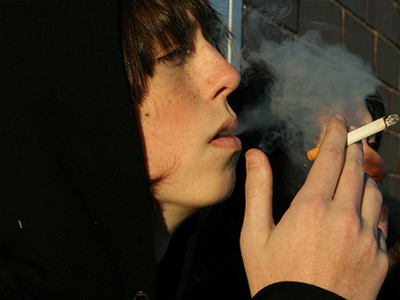 Πελοπόννησος: «Πρωταθλήτρια» στο κάπνισμα σε παιδιά