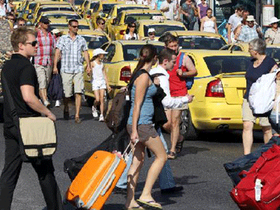 Δυναμική επιστροφή της Ελλάδας στον τουρισμό, λένε Γερμανοί επιχειρηματίες