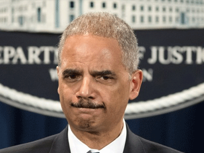 ΗΠΑ: Σε νοσοκομείο μεταφέρθηκε ο υπουργός Δικαιοσύνης Έρικ Χόλντερ