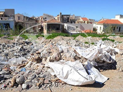 Κρήτη: Μνημείο θαμμένο κάτω από μπάζα Κρήτη: Μνημείο θαμμένο κάτω από μπάζα