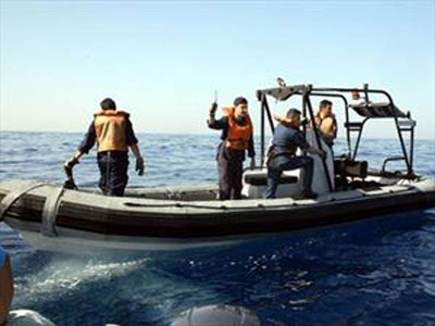 Έρευνες με ειδική κάμερα για τον εντοπισμό του 48χρονου ψαρά στη Κρήτη