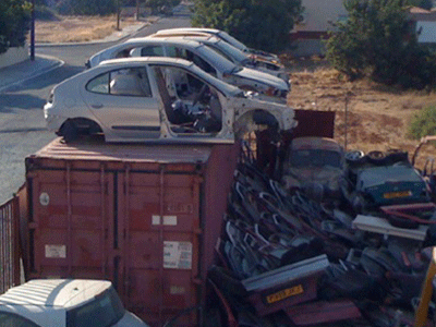 Ανακάλυψαν αποθήκη που διέλυαν κλεμμένα