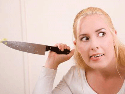 Νεαρός έπεσε θύμα βιασμού από 10 γυναίκες!