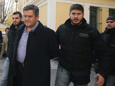 Οι διάλογοι Τομπούλογλου-μεσάζοντα